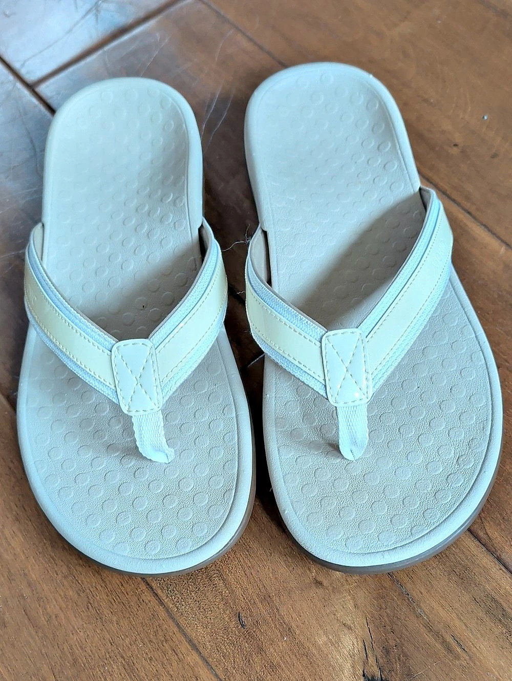 Vionic Toe Post Sandal